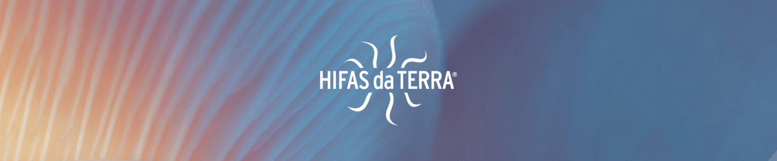 Sídlo Hifas da Terra obklopuje přirozená zeleň, která zároveň vyžaduje zvládnutí  hospodaření s vodními zdroji.